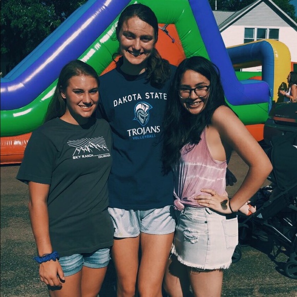 Meet your Posher, Esmeralda - Picture 1 of 1